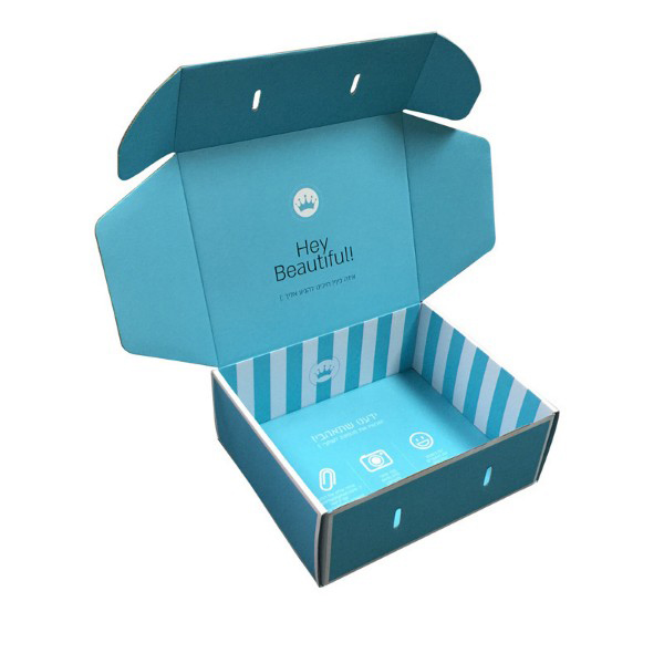 ¿A qué se debe prestar atención al personalizar cajas de colores en grandes cantidades?