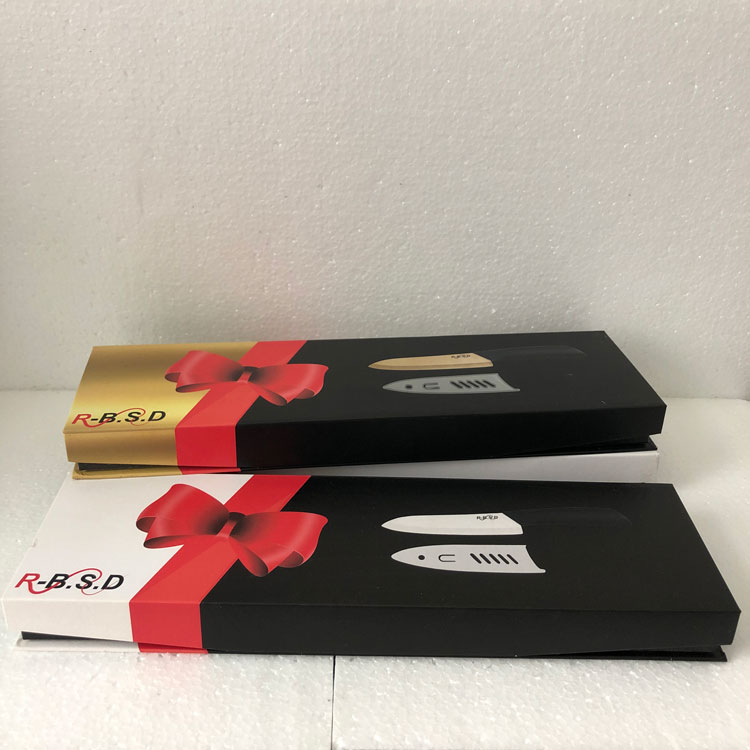 ¿No es la caja de regalo para cuchillos de alta gama en oro rojo tu caja de regalo favorita?